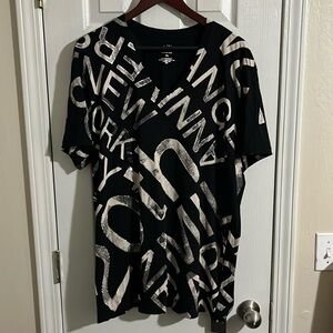 NWT Armani Exchange V-Neck Tee - size XXL.